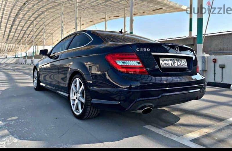 Mercedes-Benz C250 2012 0