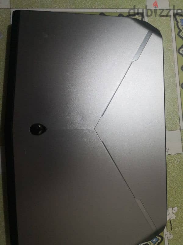 Alienware 15 r2 gaming touchscreen laptop  read discription 7