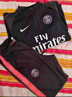 Original Nike set for sale for women size XL 0