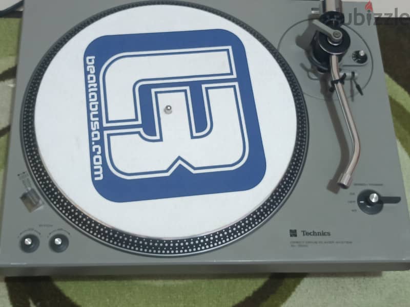 Technics Turntable 0