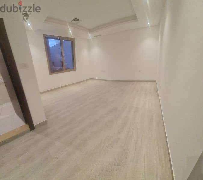 very nice super clean villa flat in Abu Fatera 1