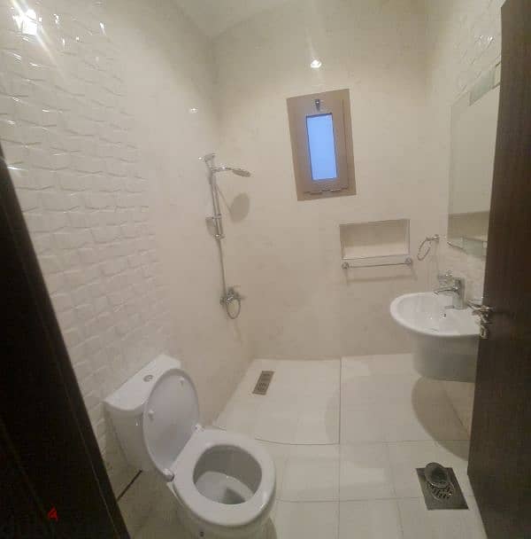 very nice super clean villa flat in Abu Fatera 2