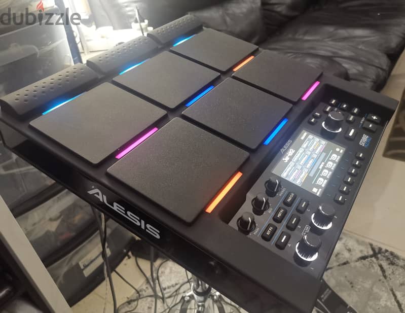 ALESIS STRIKE MULTIPAD DRUM PAD 1