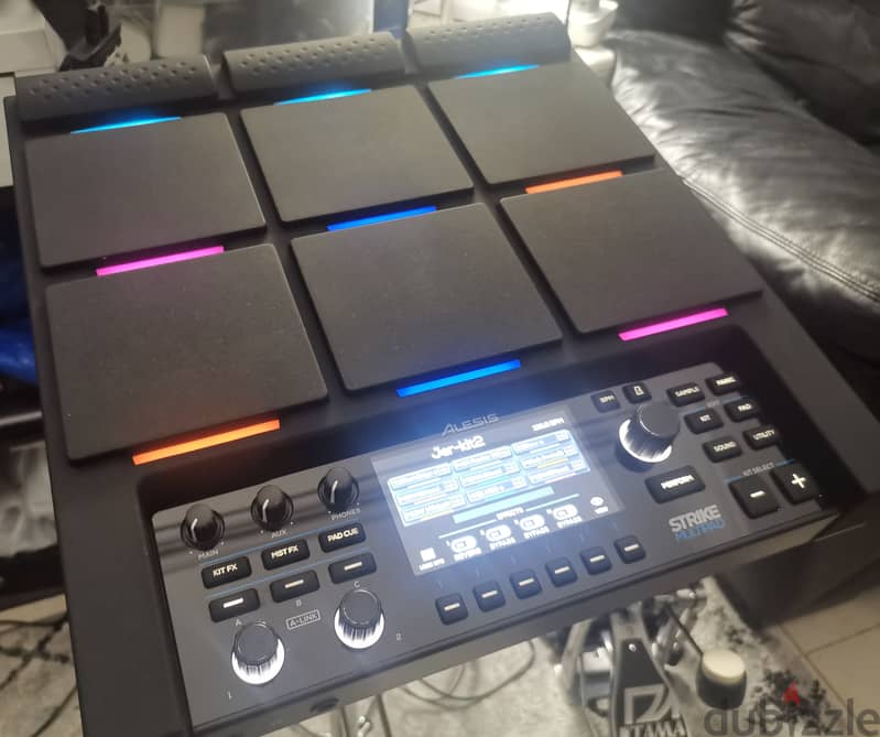 ALESIS STRIKE MULTIPAD DRUM PAD 2