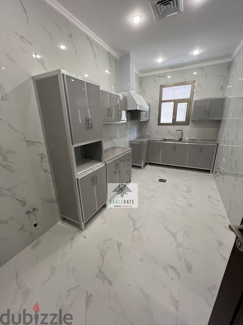 Brand new, spacious 4 bedroom floor located in Salam 4