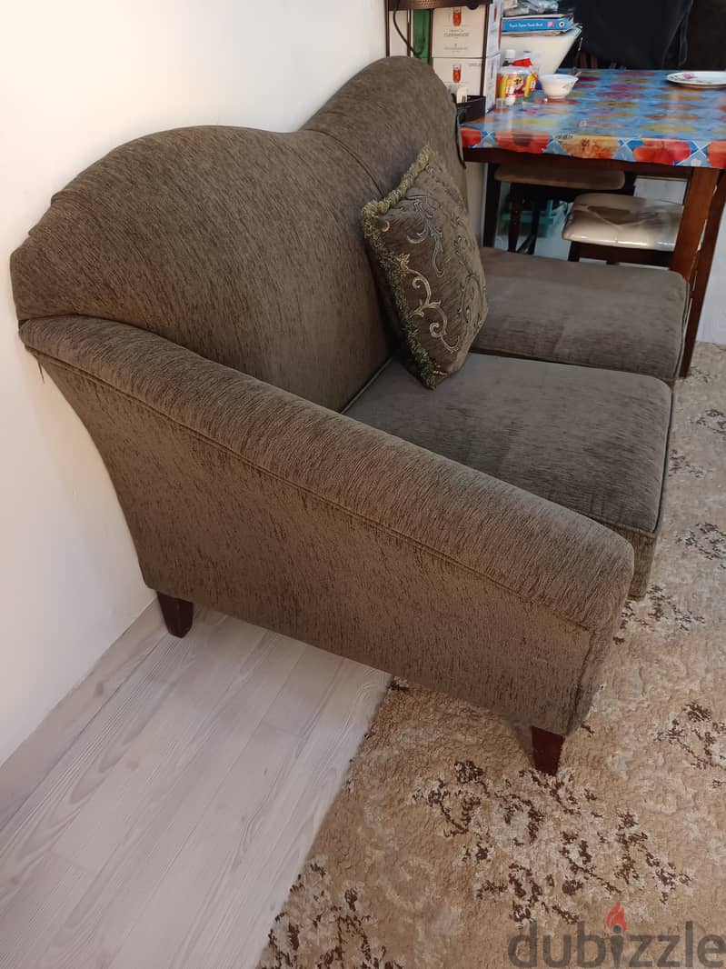 2 seater Sofa set for sale 1