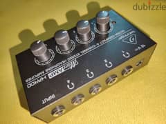 Headphone amplifier (behringer) 0