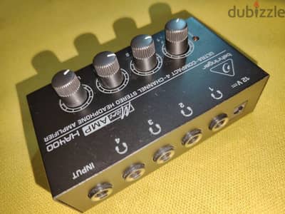 Headphone amplifier (behringer)