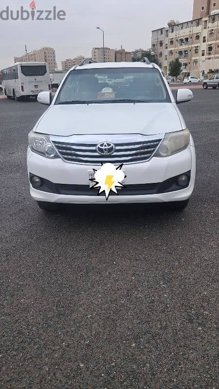 Toyota Fortuner 2013 SRS URGENT SALE FAMILY USED 1