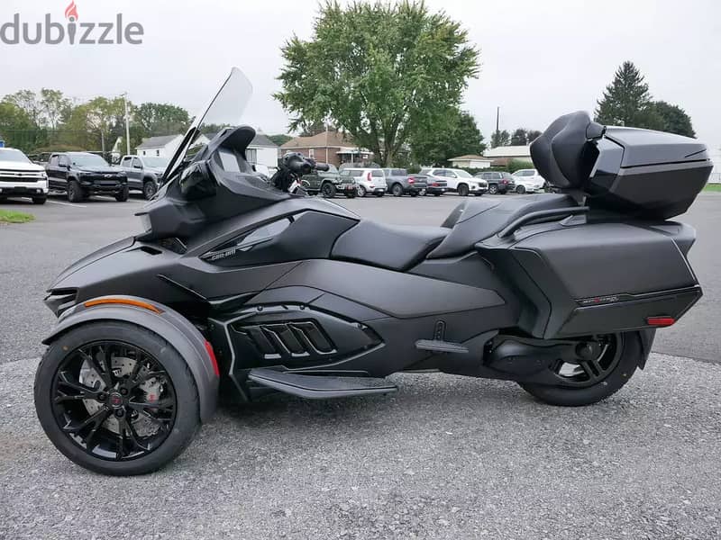 New 2024 Can-Am Spyder RT Limited Dark Wheels(+97466574363) 2