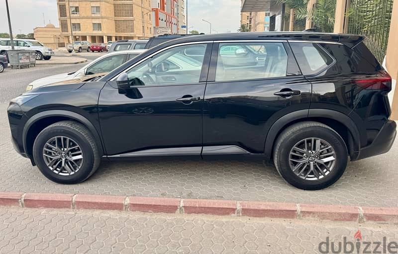 Nissan X-Trail 2023 Black colour warranty till 2028 3