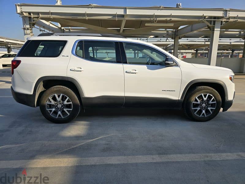 GMC Acadia 2023 8