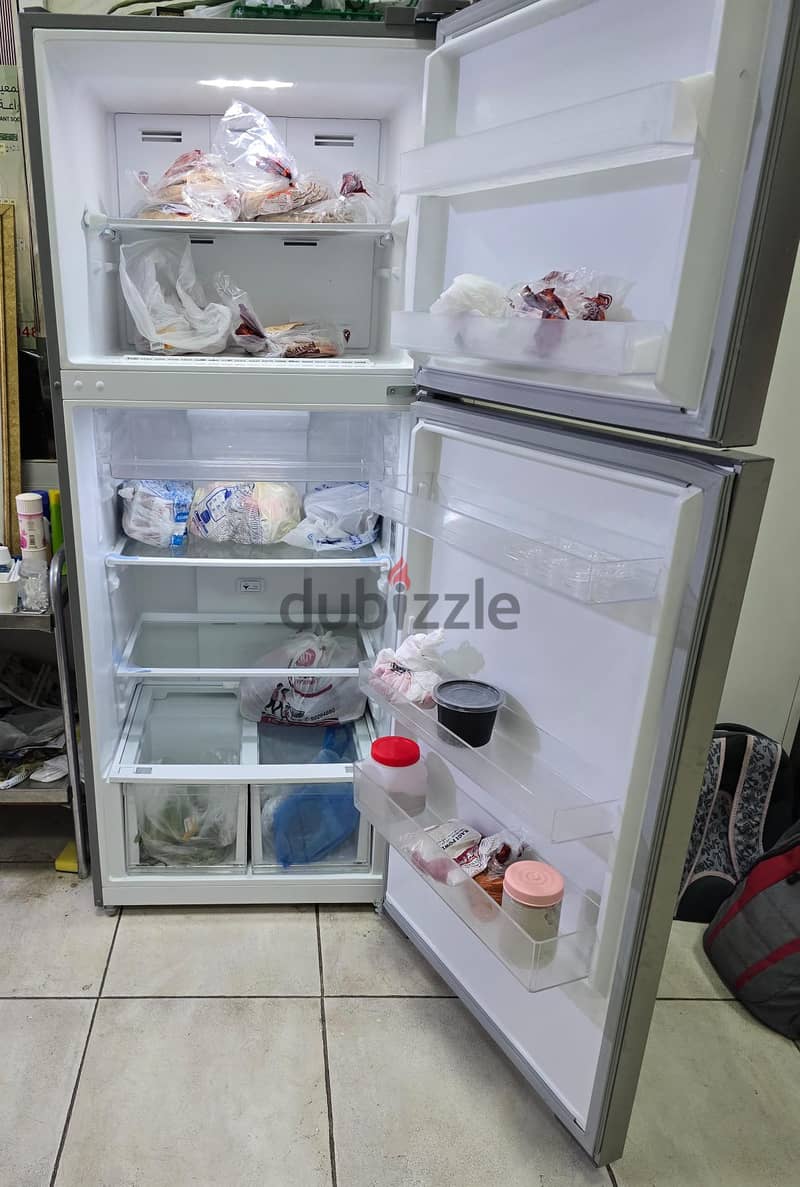 Midea Refrigerator 550liters for sale 95kd 1