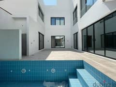 Villa with garden swimming pool for rent in Siddeeq 0