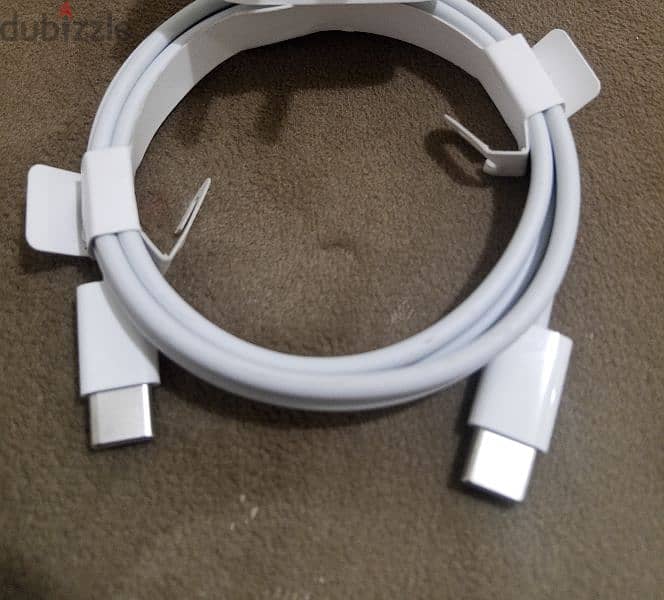 Original new 20W Apple Pro Max cable with serial number 0