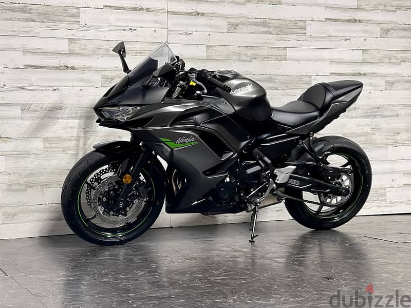 2024 Kawasaki Ninja 650 ( +971 52 300 8603) 3