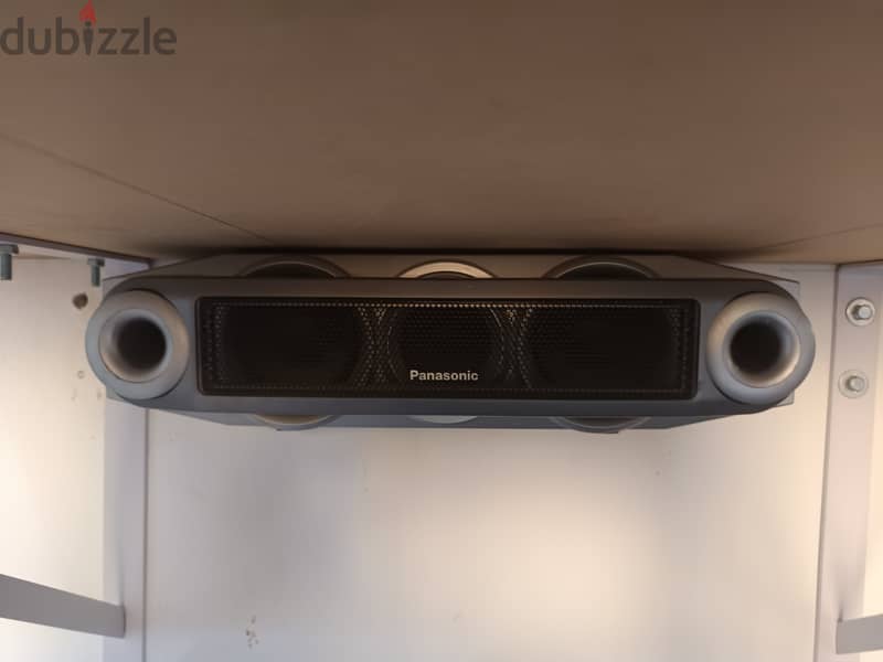 7.1 Panasonic home theatre speakers for sale. . . 7