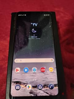 Samsung S9 Plus is very clean without scratches 0