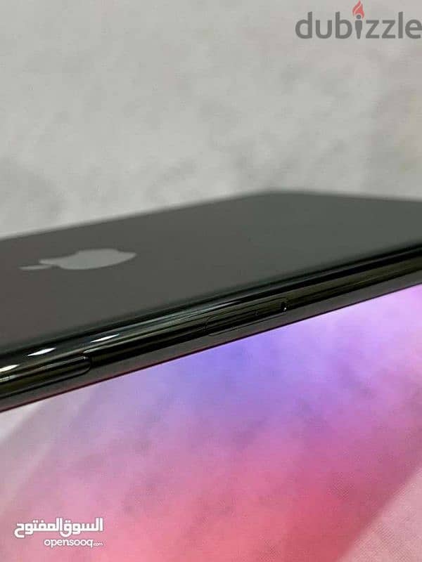 ايفون ١١برو ماكس  iPhone 11 pro max 8