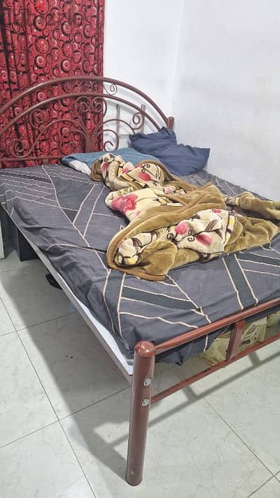 king size Bed and Cot for sale