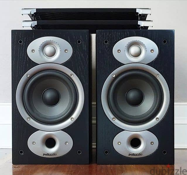 polk audio RTI A1 bookshelf speakers 1