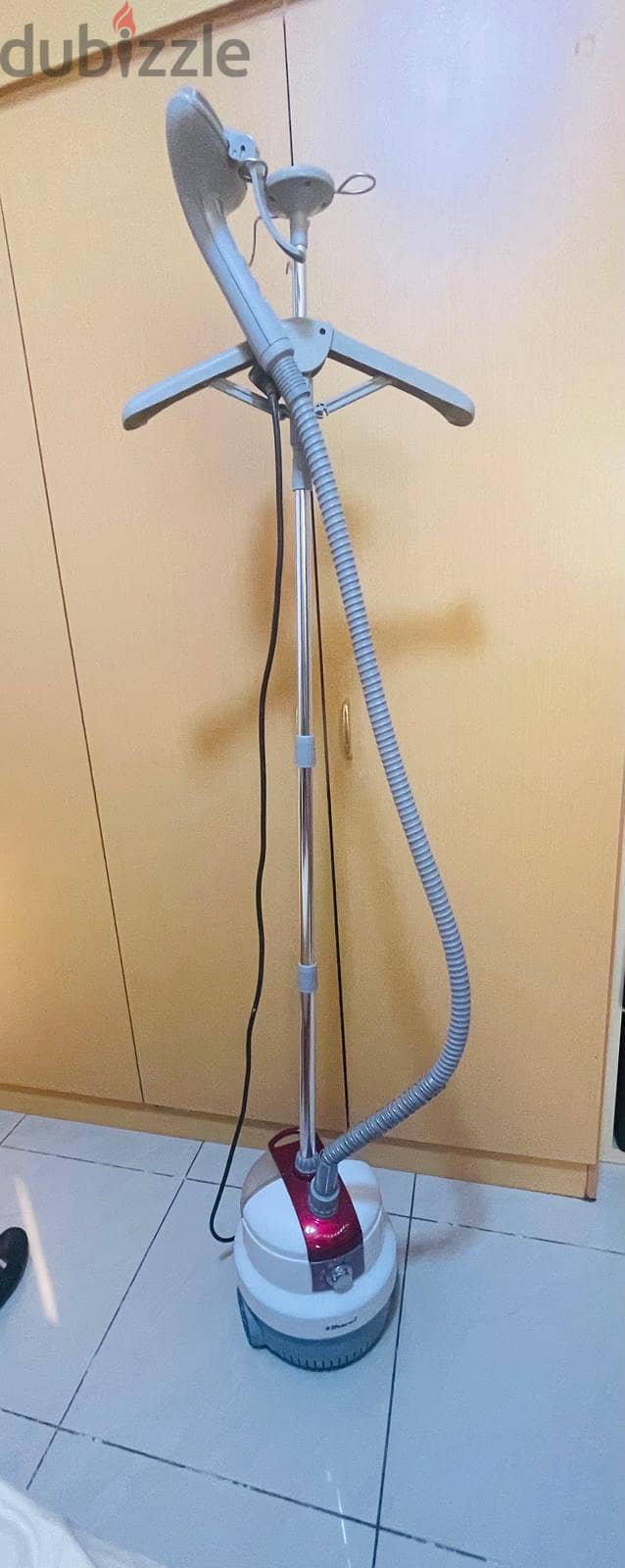 Garment steamer 1