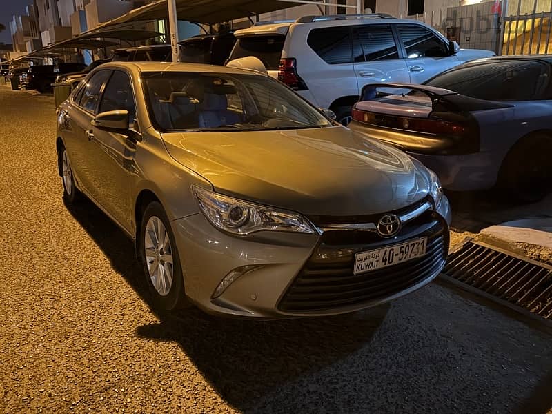 Toyota Camry 2017 0