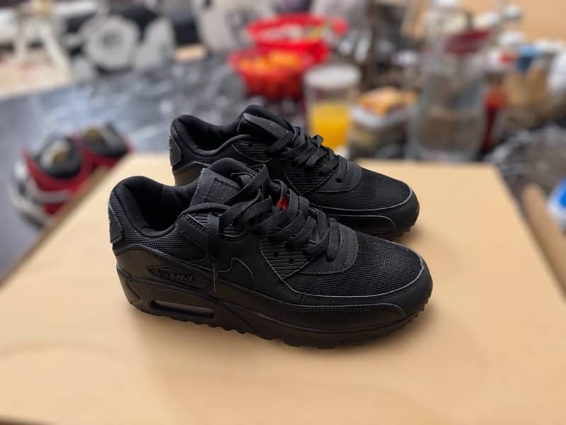 Nike Air Max 90 triple black 0