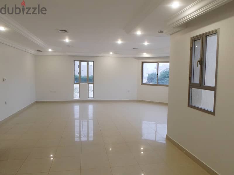 Fantastic 4 bedroom floor in abu fatira. 0