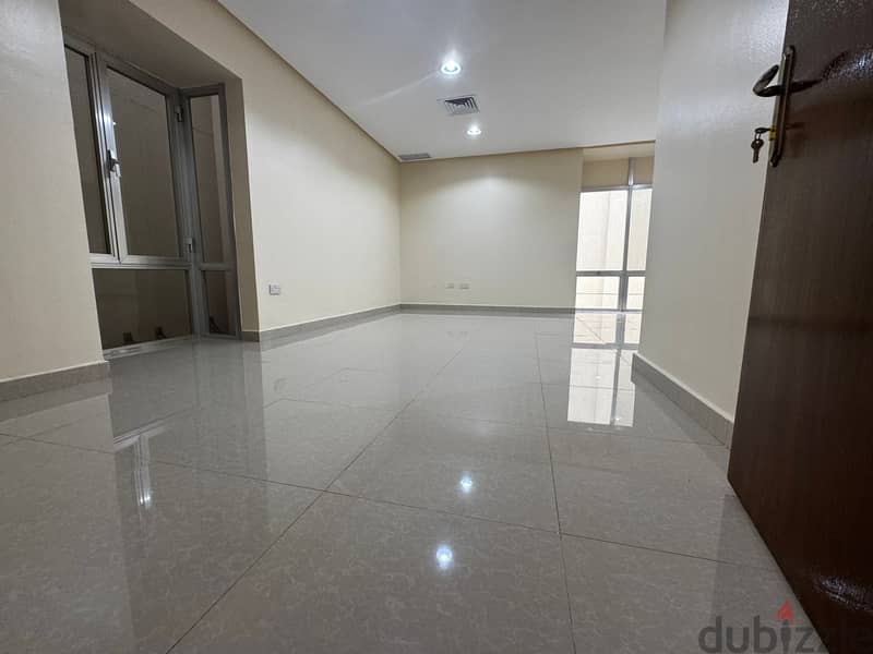 للايجار فيلا فى سلوى تصلح لعائلتينFor rent, a villa in Salwa, suitable 5