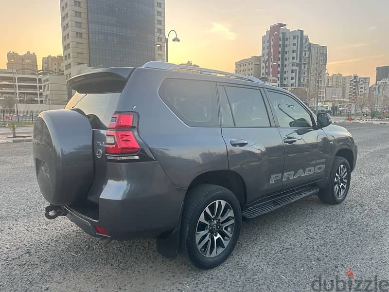 TOYOTA PRADO 2022 V6 TXL FULL OPTION  SUNROOF 6