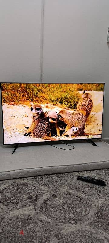 55 inch Samsung hd tv dood condition 4