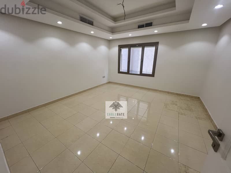 Bayan, spacious 5 bedroom floor 3