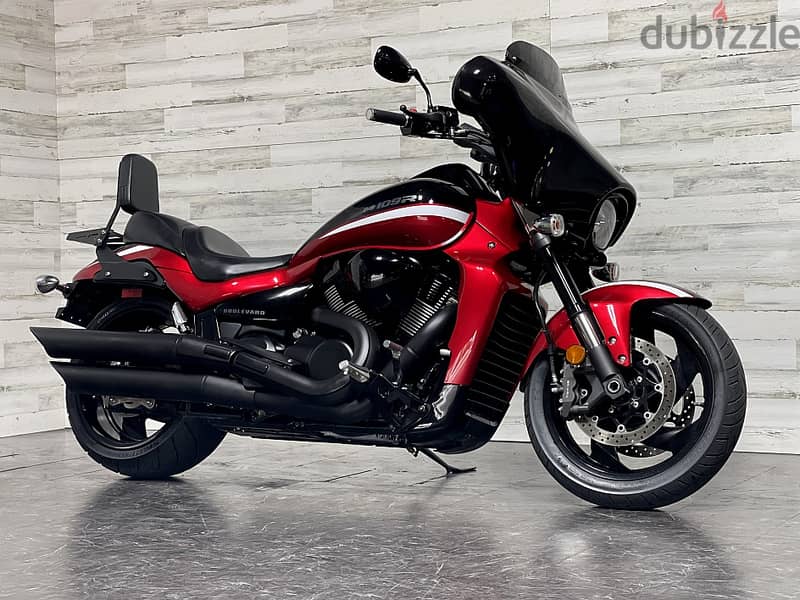 2019 suzuki boulevard M109R (+971561943867) 3