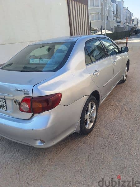 Toyota Corolla 2010 4