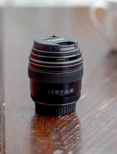 Canon Lens 85mm f/1.8 USM