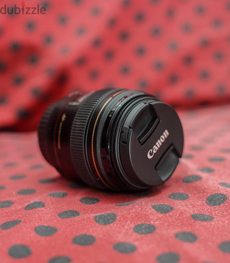 Canon Lens 85mm f/1.8 USM 3