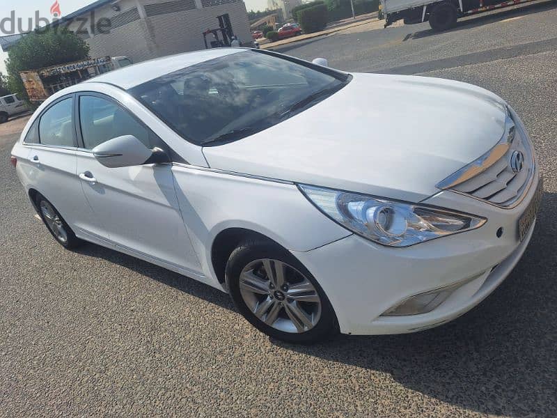 Hyundai Sonata 2013 16