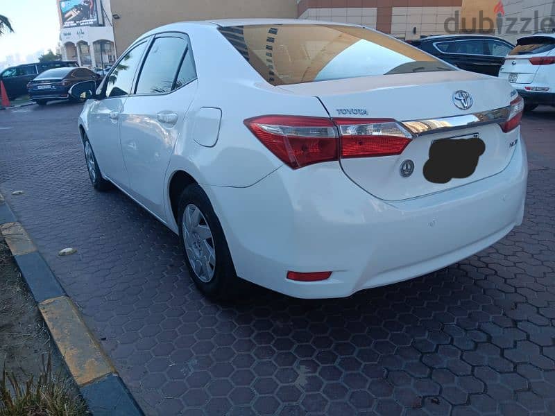 Toyota Corolla 2016 3