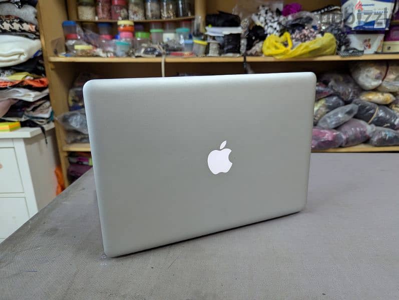 MacBook pro core i5 5