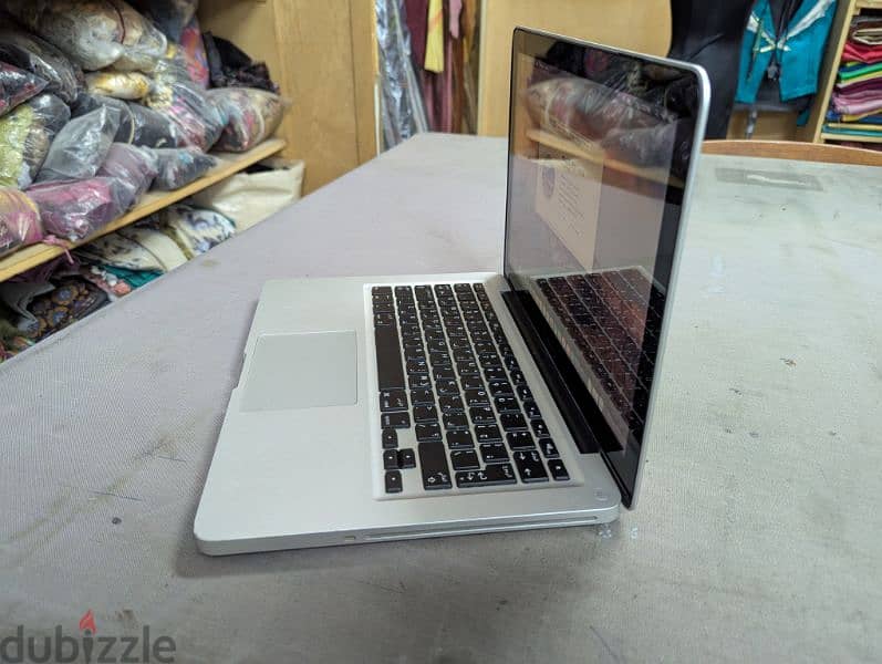 MacBook pro core i5 6