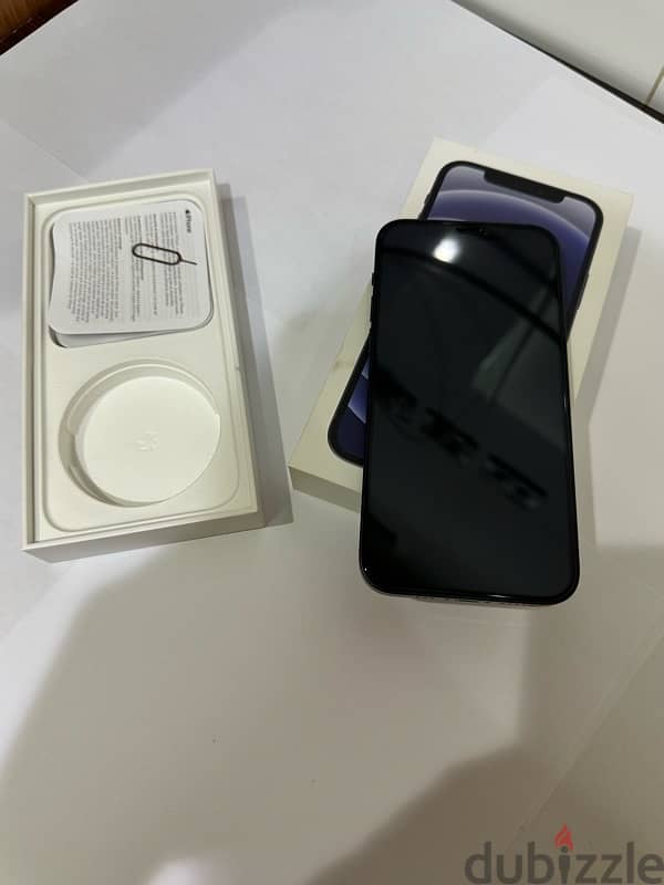 iPhone 12 good condition all orgnail 14