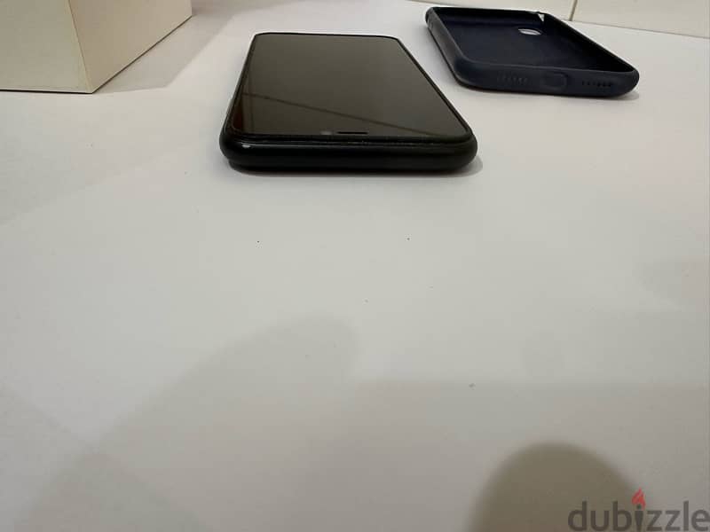 iPhone XR128 gb good condition 0