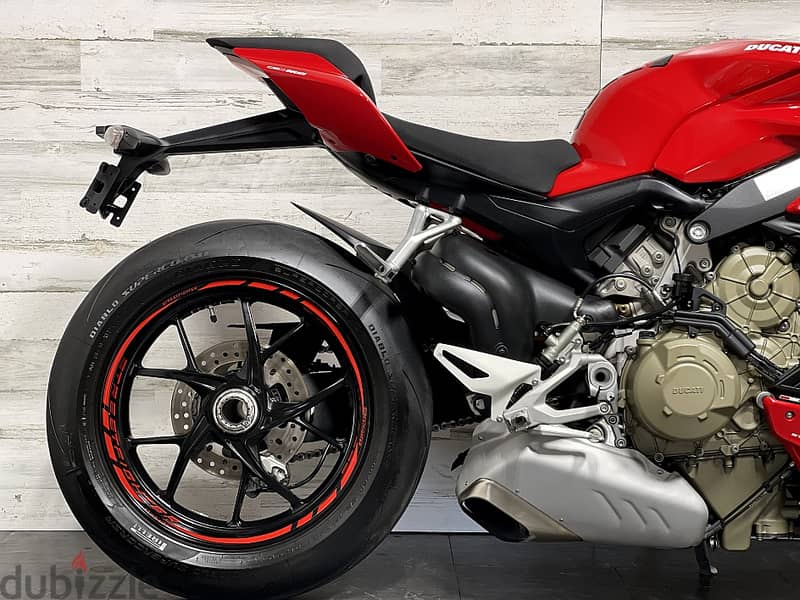 2021 Ducati STREETFIGHTER V4 ( +971 52 300 8603) 1