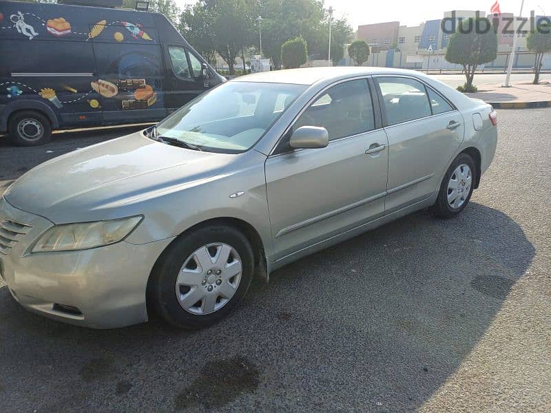 Toyota Camry 2008 very good condition 2