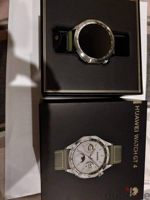 huawei watch GT-4 ، used, look as new with all original accessories 1