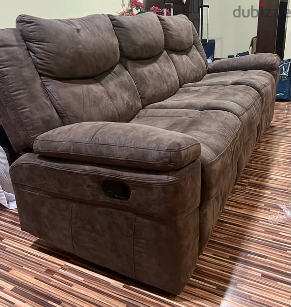 Fabric Recliner Sofa Set: Single Chair & 3-Seat with Reclining Ends. 5