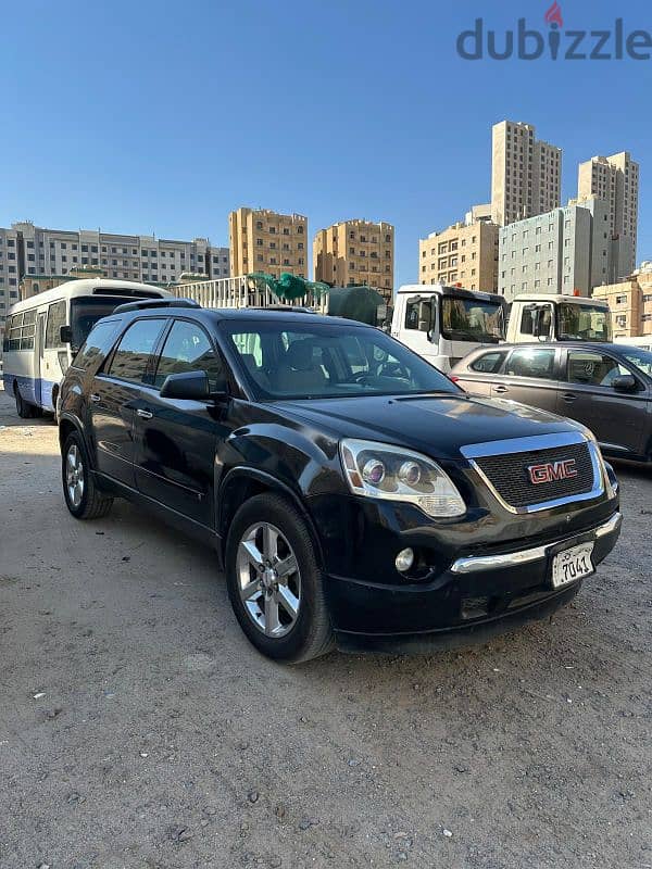 GMC Acadia 2009, everything good only 650 kd call 69615842 2