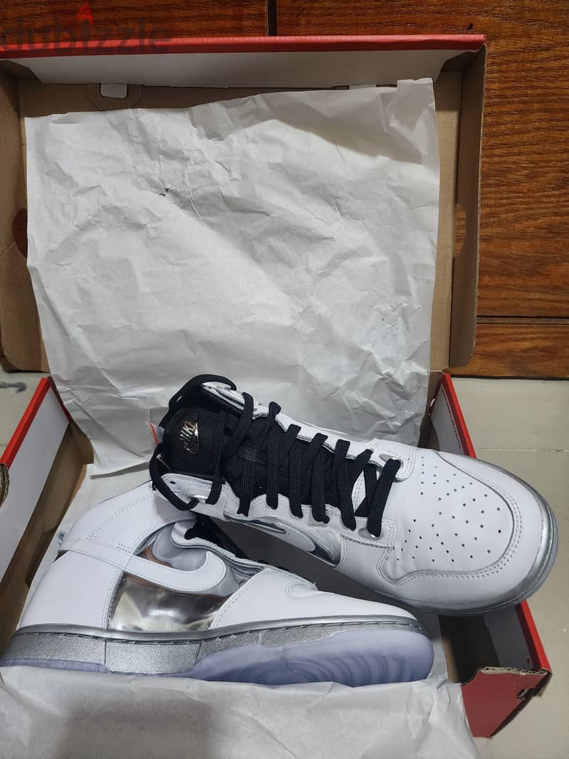 Nike Dunk Silver 3