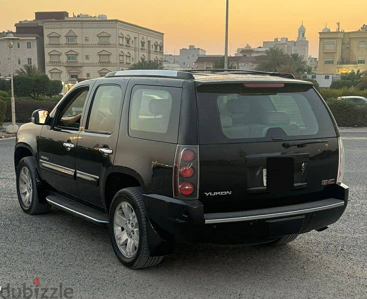 GMC Yukon 2007 1